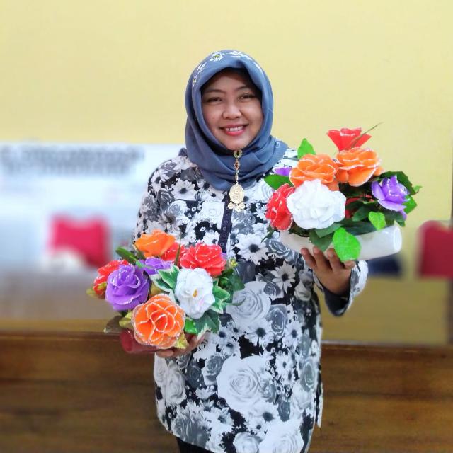 Bunga Kresek Setrika