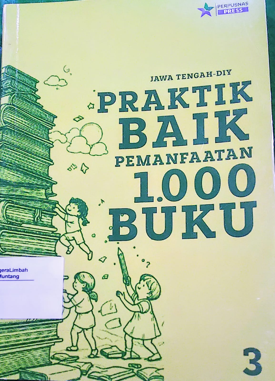 Praktik Baik Pemanfaatan 1000 Buku